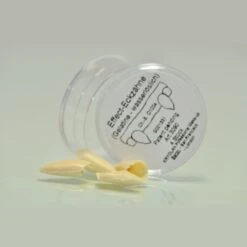 Kryolan Gelatin Fang Teeth (4)